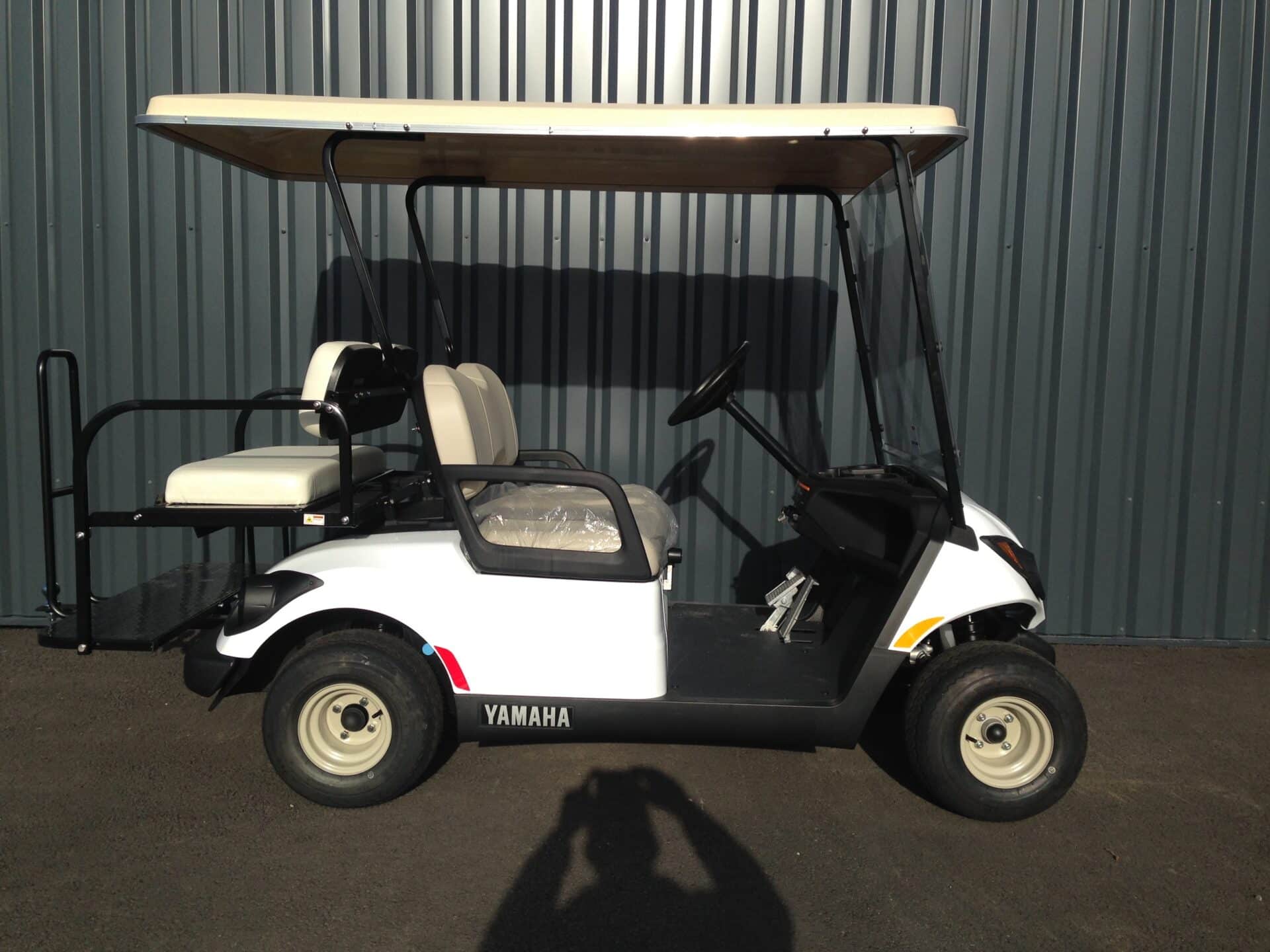 Golfette Yamaha Drive2 E-AC 4 places