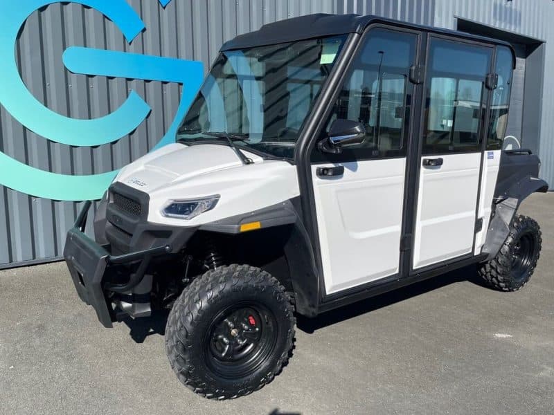 Utilitaire électrique ZELEC GC-C4 - 4 passagers