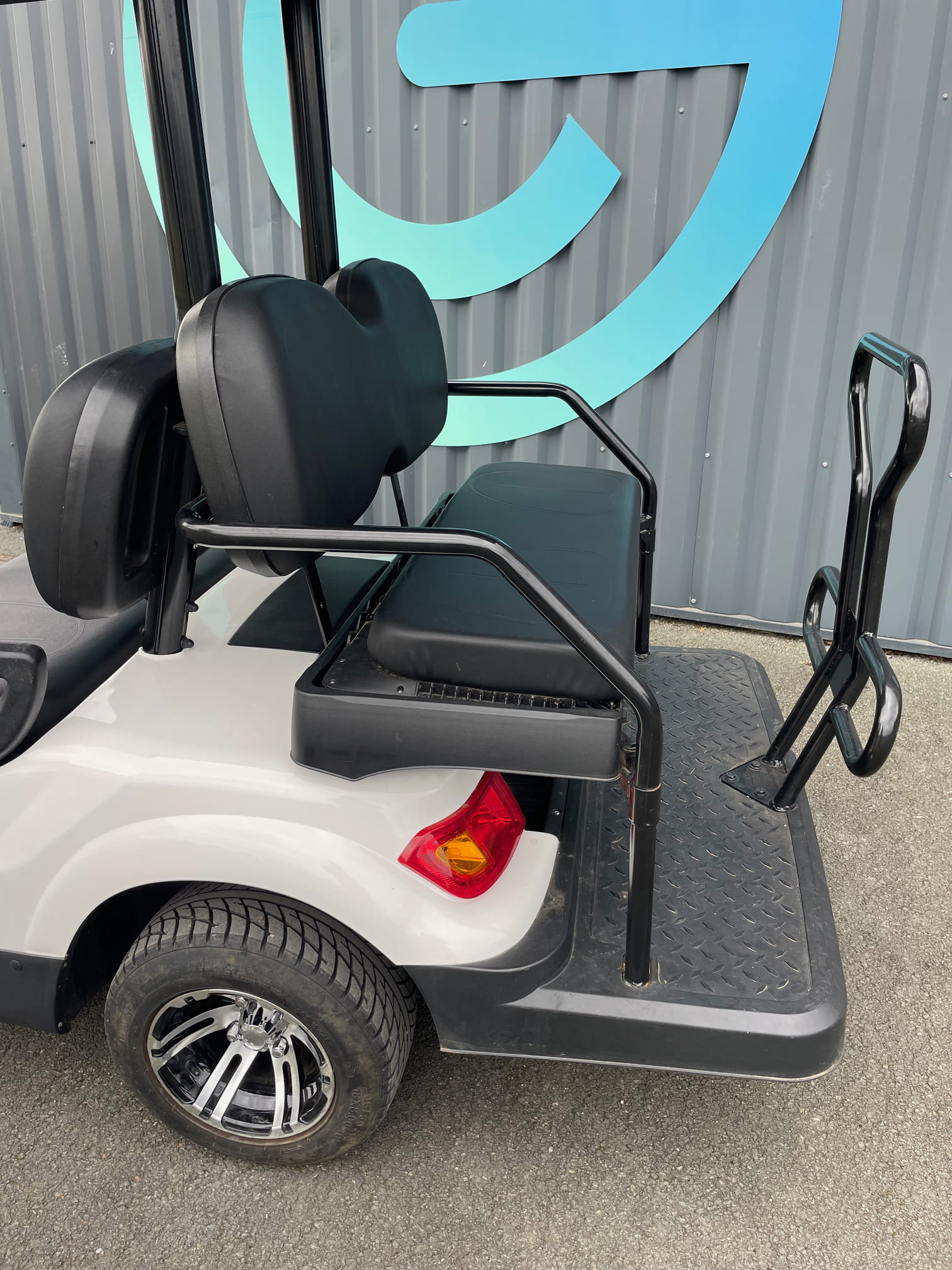 Zelec GC A2+2 Golfette électrique 4 places Vue arrière
