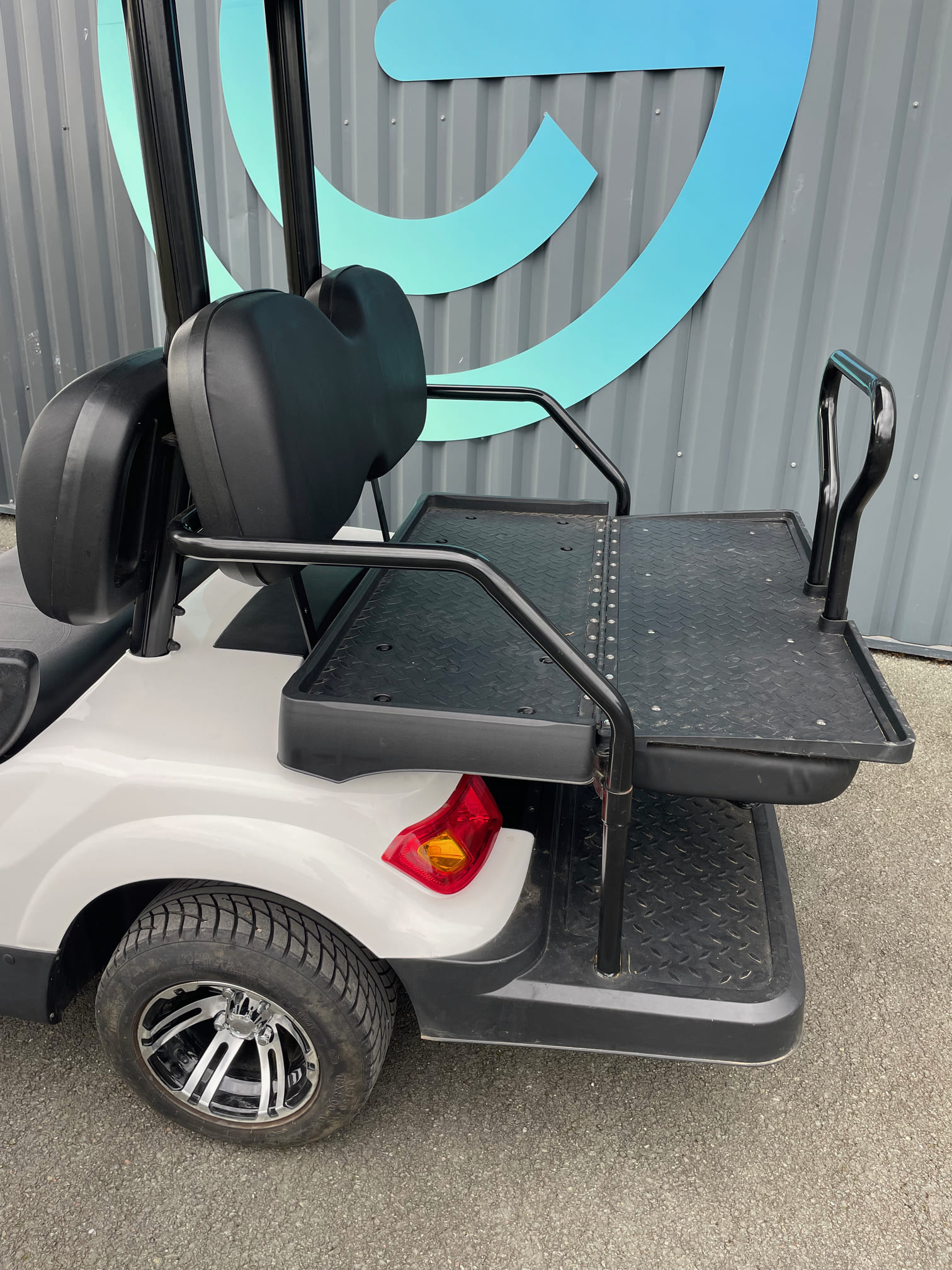 Zelec GC A2+2 Golfette électrique 4 places Vue arrière