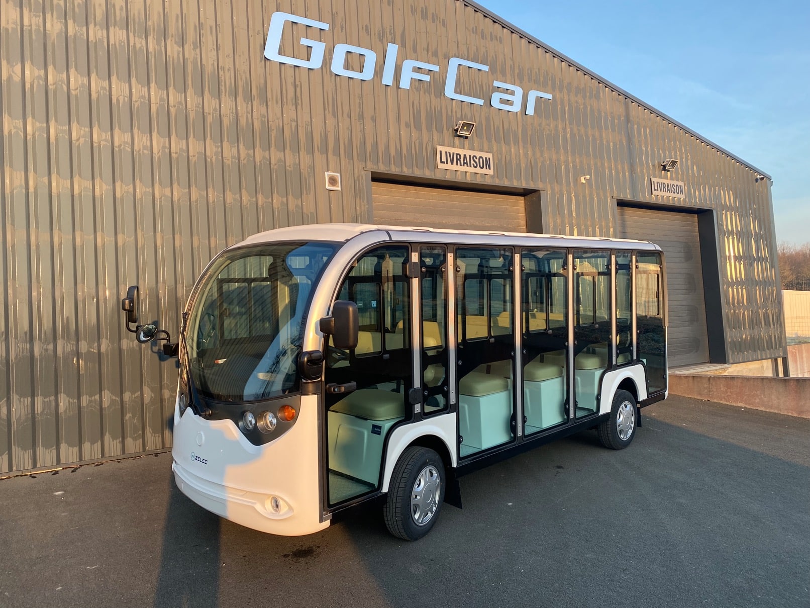 Zelec GC-S14 Minibus électrique pour 14 personnes