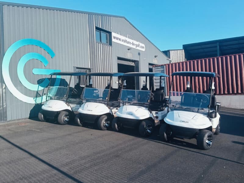 10 Voiturettes en direction des Antilles - ZELEC sur golf